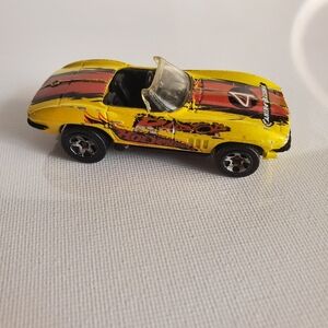 Vintage 1999 "65 Corvette" Hot Wheel